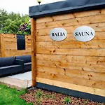 Loft House Rozewie Sauna & Goraca Balia Lägenhet *
