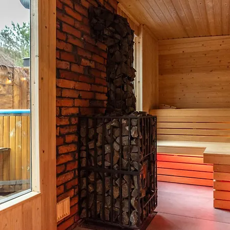 Loft House Rozewie Sauna & Goraca Balia Apartmán *